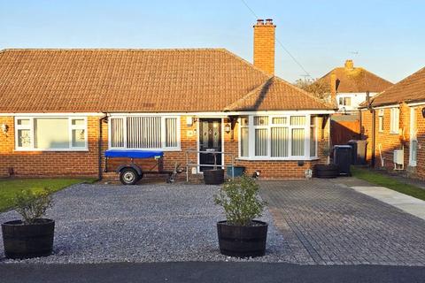 39 Beechcroft Road, Longlevens, Gloucester, GL2 9HE