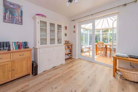 77 Hillcrest, Ellesmere, SY12 0LJ