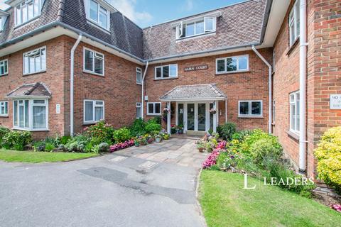 2 bedroom flat to rent, Nairn Road, Bournemouth