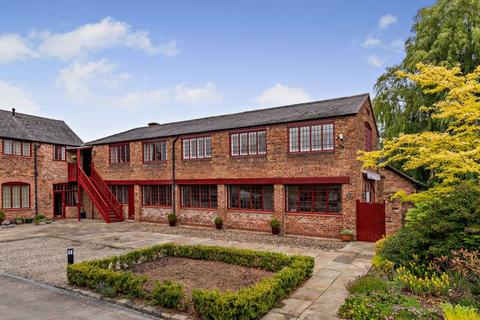 3 bedroom barn conversion for sale, Park Lane, Cuckoo's Nest CH4