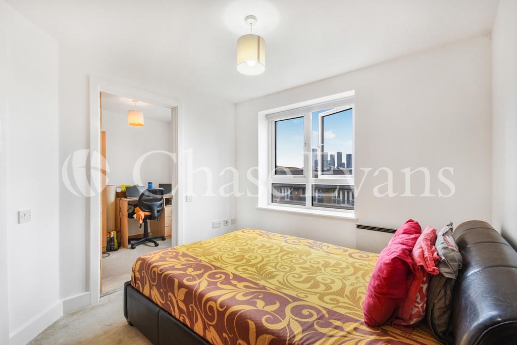 St. Davids Square, I