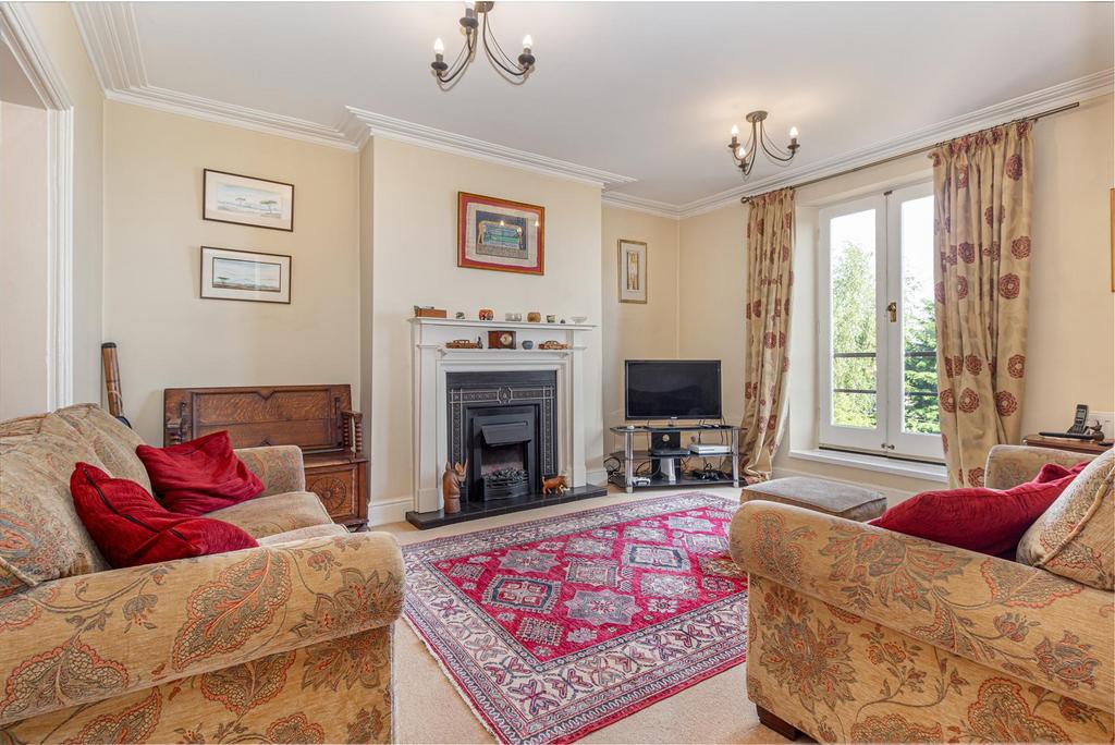 Living-room-1.jpg