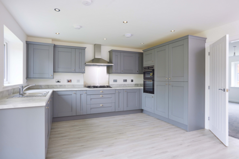 4 bedroom semi-detached house for sale, Queens Road, Ashton-under-Lyne OL6