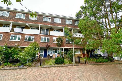 undefined, Patmore Estate, London SW8