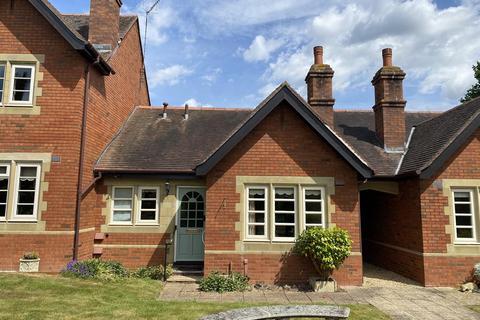 2 bedroom retirement property for sale, Pyndar Court, Malvern, WR13 5AX