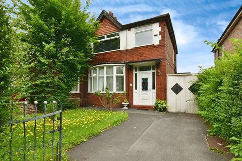 3 bedroom semi-detached house for sale, Kingsway, Greater Manchester M19