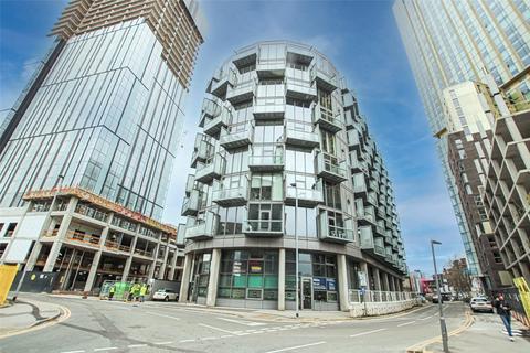 Studio to rent, Abito, Salford M3