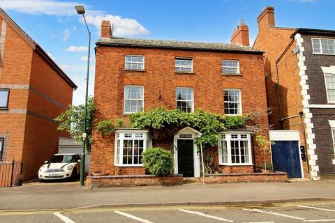 5 bedroom detached house for sale, Warwick Road, Warwick