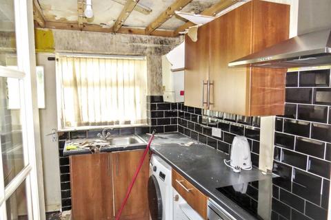 7 Bowfell Close, Blackpool, FY4 4SQ