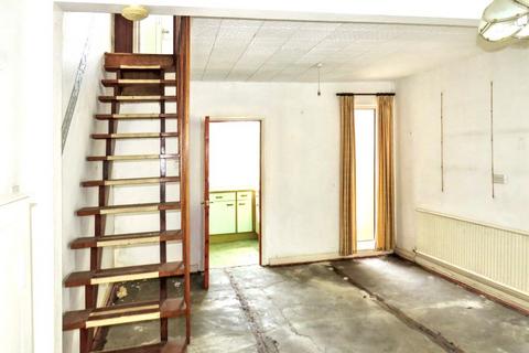 2 bedroom terraced house for sale, 15 Cross Street, Fleetwood, FY7 6AU