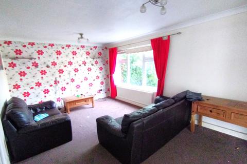 3 bedroom semi-detached house for sale, 144 Inglewhite, Skelmersdale, WN8 6JF