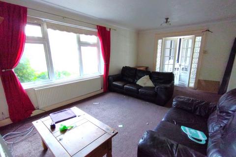 3 bedroom semi-detached house for sale, 144 Inglewhite, Skelmersdale, WN8 6JF