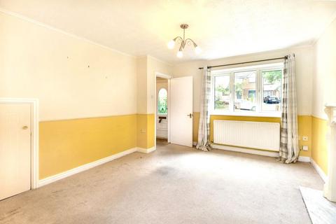 3 bedroom end of terrace house for sale, 10 Magpie Lane, Oldham, OL4 5PB