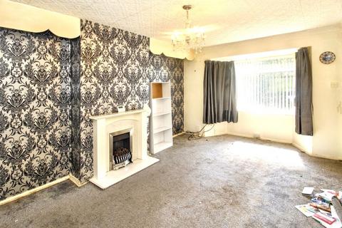 3 bedroom end of terrace house for sale, 41 Dodge Holme Drive, Halifax, HX2 8PF