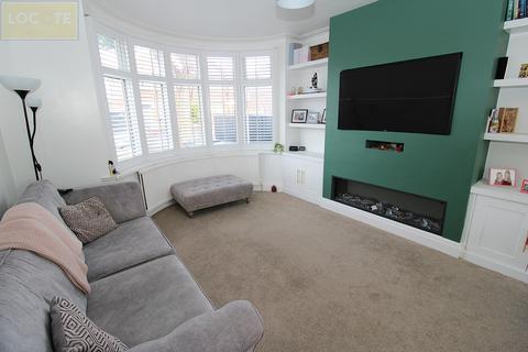 4 bedroom semi-detached house for sale, Moss Park Road, Stretford