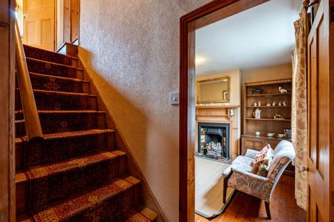 4 Walsall Road, Lichfield, WS13 6RF