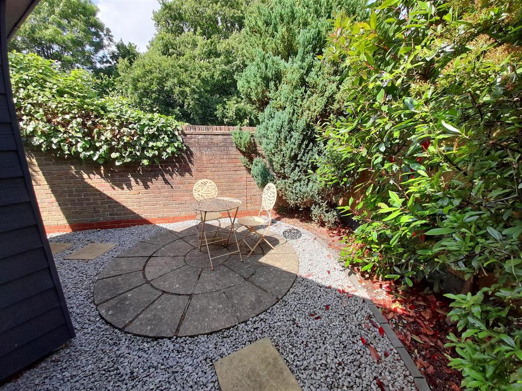 Garden 1.jpg