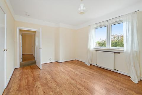 8 Boswall Drive, Edinburgh, EH5 2DZ