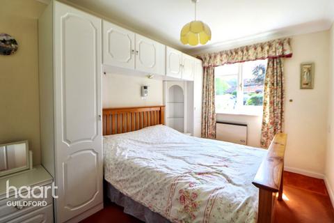 1 bedroom flat for sale, Tarragon Drive, Guildford