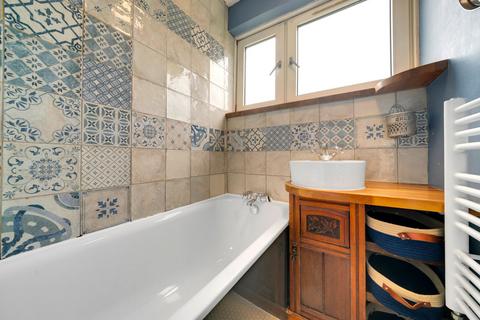 3 bedroom apartment for sale, Pownall Road, London E8