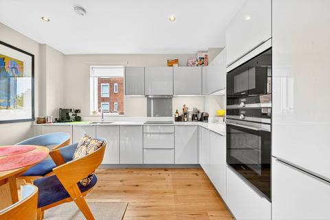 2 bedroom apartment for sale, Lansdowne Drive, London E8