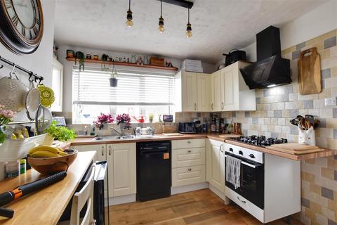 2 bedroom detached bungalow for sale, Manor Close, Icklesham, Winchelsea