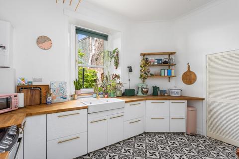 2 Adelphi Grove, Edinburgh, EH15 1AP