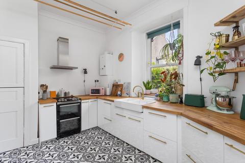 2 Adelphi Grove, Edinburgh, EH15 1AP