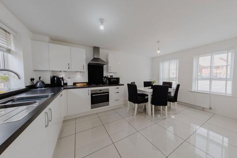 3 Antonius Way, Fairfields, Milton Keynes, MK11 4DA