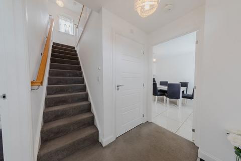 3 Antonius Way, Fairfields, Milton Keynes, MK11 4DA