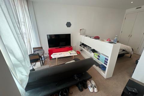 Studio to rent, New Street, Birmingham B2