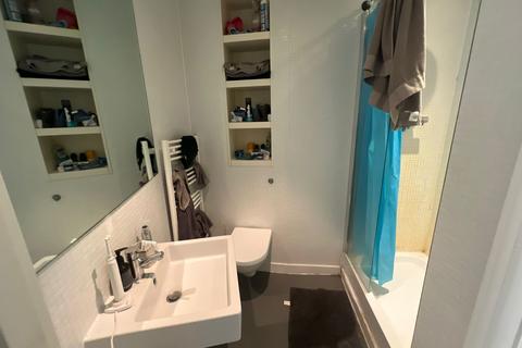 Studio to rent, New Street, Birmingham B2