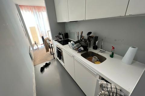 Studio to rent, New Street, Birmingham B2