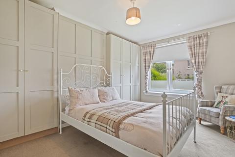 10 Craggan Drive, Glasgow, G14 0EW