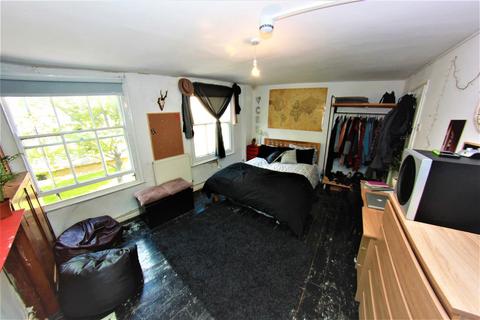 5 bedroom flat to rent, Cannon Street Road, London E1