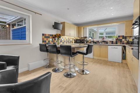4 Baldric Road, Folkestone, CT20 2NR