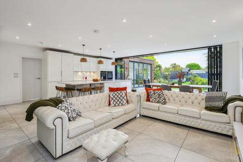 undefined, Walton Lane, Weybridge, Surrey, KT13