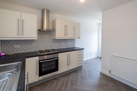 54 Central Drive, New Rossington, Doncaster, DN11 0JE