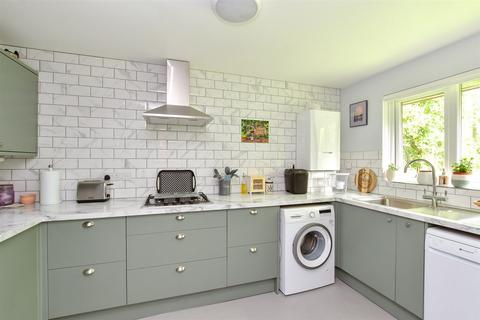 1 bedroom flat for sale, Warren Drive, Lewes, East Sussex