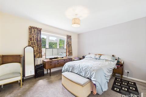 1 Sandcroft Road, Caversham, Reading, RG4 7NP