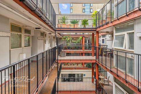 1 bedroom flat for sale, Golden Lane Estate, London EC1Y