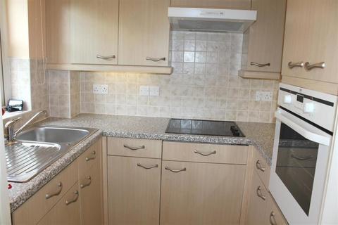 1 bedroom retirement property for sale, Ingle Court, Market Weighton, York, YO43