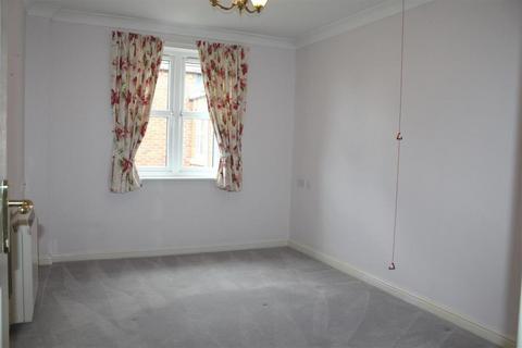1 bedroom retirement property for sale, Ingle Court, Market Weighton, York, YO43