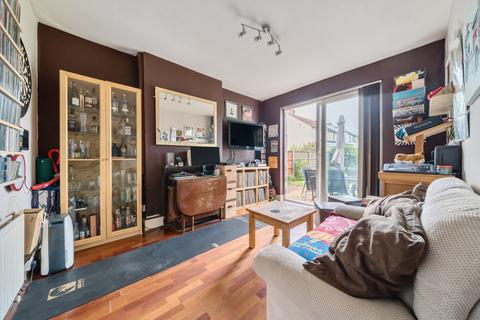 19 Deepdene Road, Welling, DA16 3QL