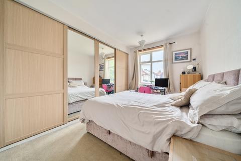 19 Deepdene Road, Welling, DA16 3QL