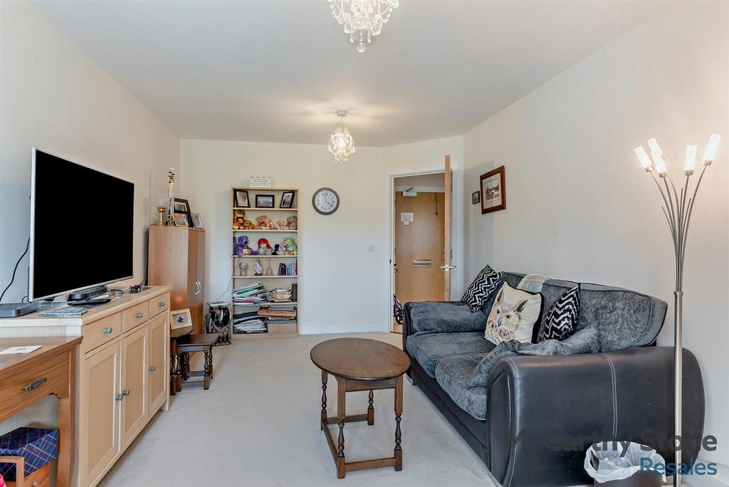 8639768-interior10-800.jpg