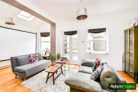 2 bedroom apartment for sale, Princes Avenue, London N3