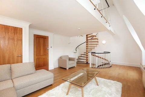 2 bedroom flat to rent, Forum Magnum Square, London SE1