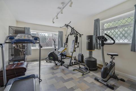 6 bedroom detached house for sale, Rutherford Way, Tonbridge TN10