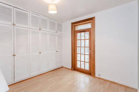 203 Calder Road, Edinburgh, EH11 4RG